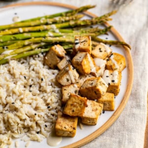 Lemon Pepper and Herb Tofu with Asparagus and Brown Rice by sweet simple vegan